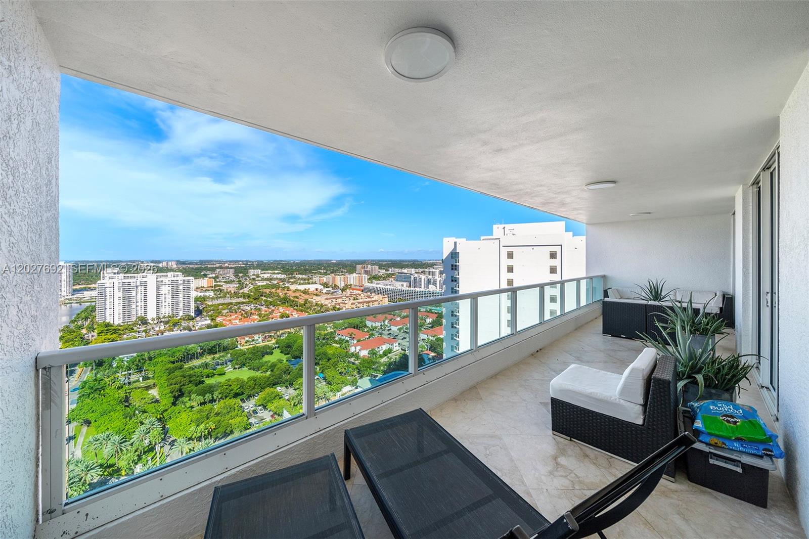 THE PENINSULA CONDO - Residential