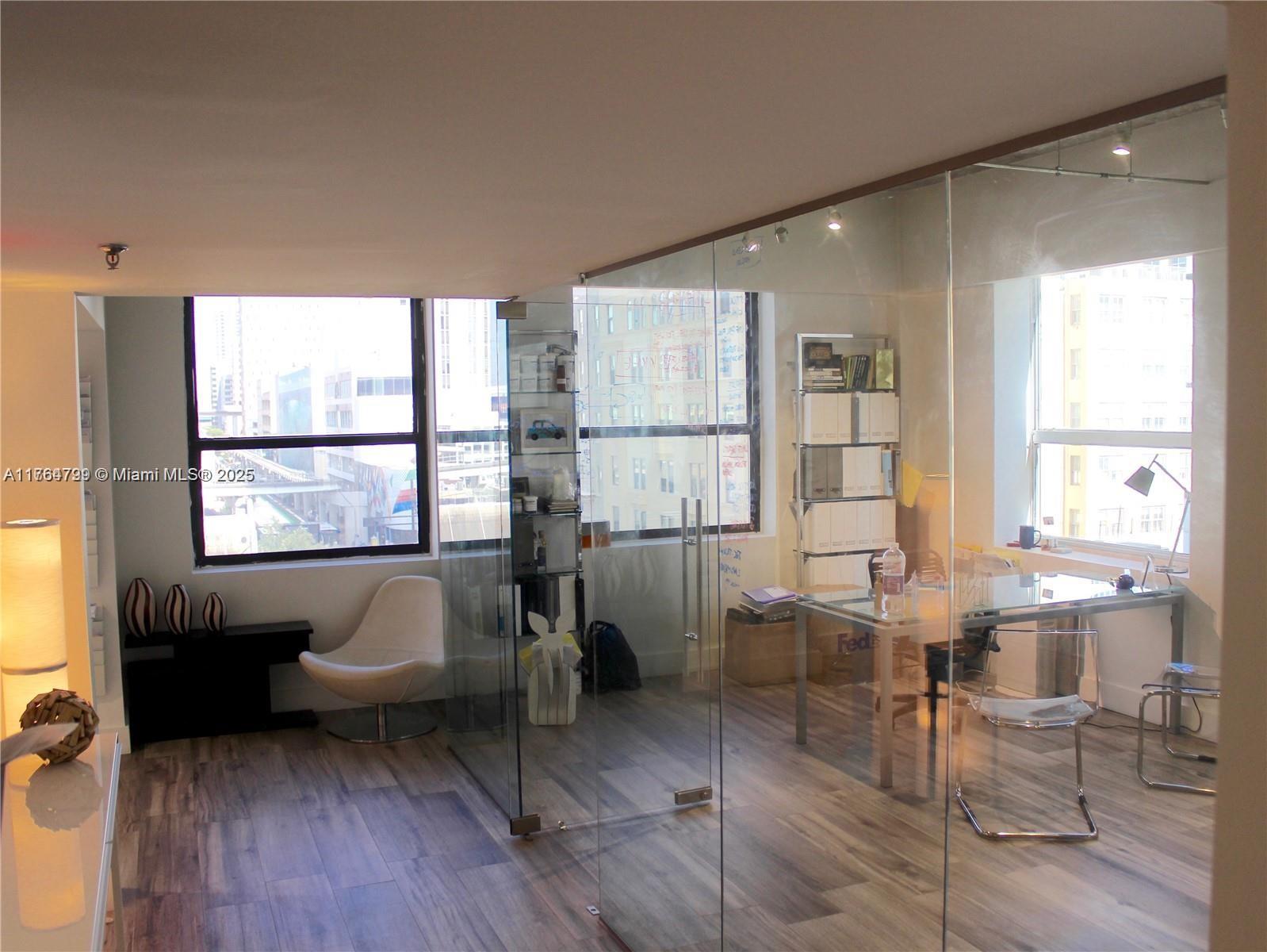 168 SE 1 St 501