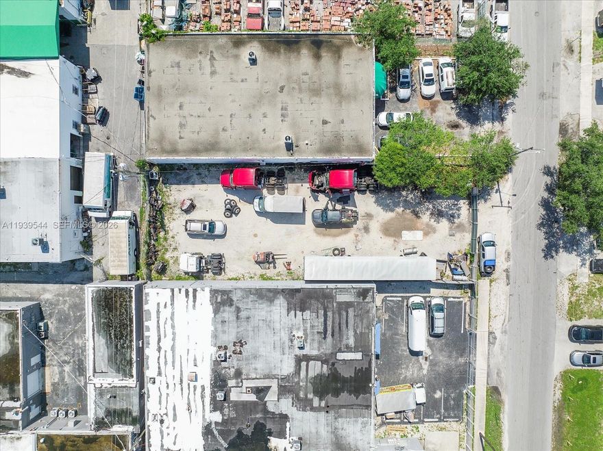 PRIME HOLLYWOOD DEVELOPMENT OR INCOME OPPORTUNITY. Rare 7,000 SF parking lot located at 2006 Grant St, Hollywood, offering flexible upside for investors or developers. The property is zoned to allow construction up to 55 feet, creating a compelling opportunity for future redevelopment.
Currently leased for $3,320 per month, providing immediate income, with the existing lease in place through September 30, 2026. Ideal for a buyer seeking cash flow in the near term with strong long-term redevelopment potential in a rapidly evolving area of Hollywood.
Conveniently located near downtown Hollywood, major roadways, and ongoing redevelopment projects. A unique opportunity to acquire a well-positioned asset with both income stability and future growth potential.