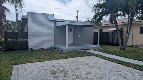 Photo of 1650 Jackson St, Hollywood, FL 33020 (MLS # A11941815)