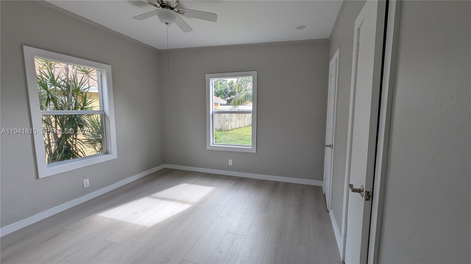 HOLLYWOOD - Residential