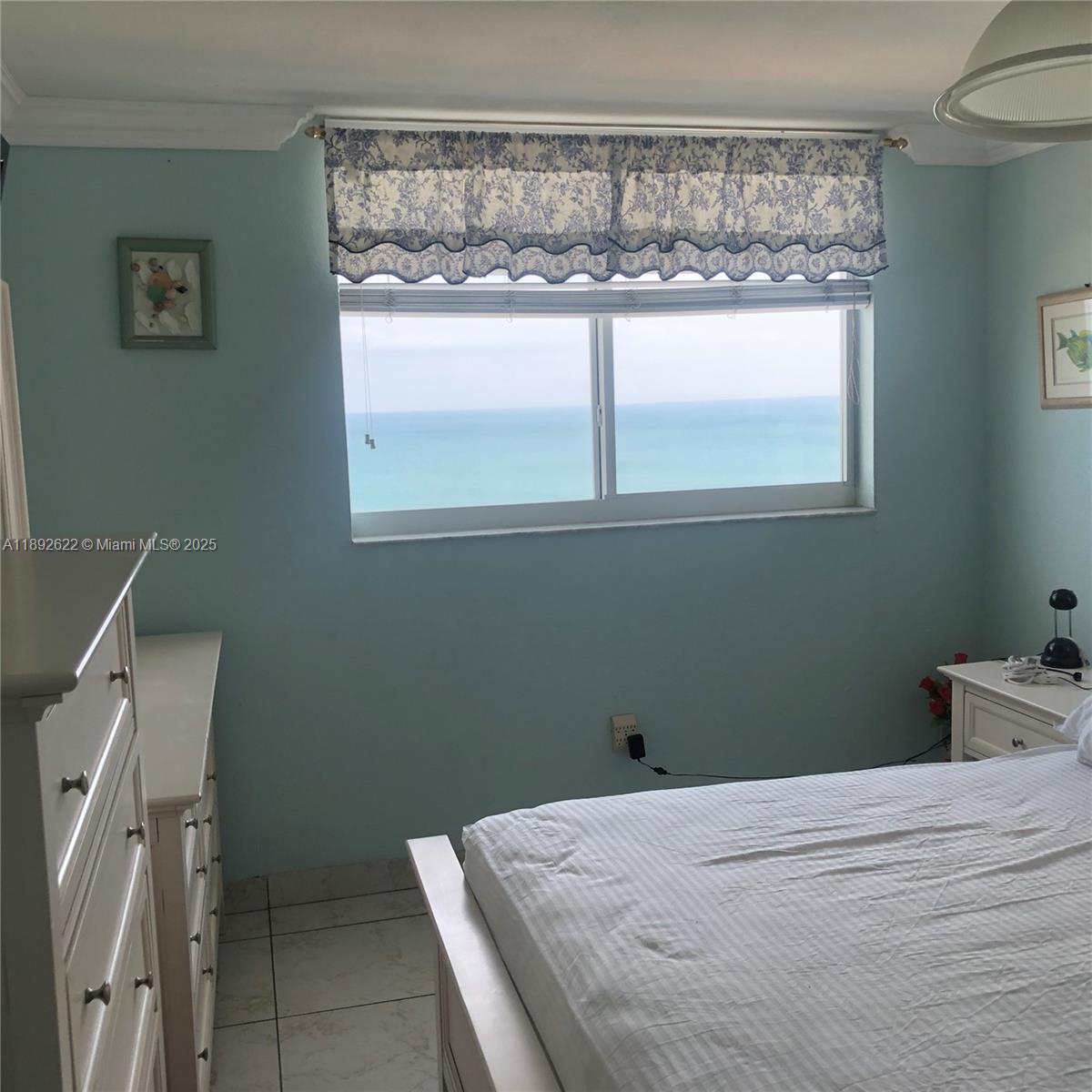 PORT ROYALE CONDO - Residential Lease