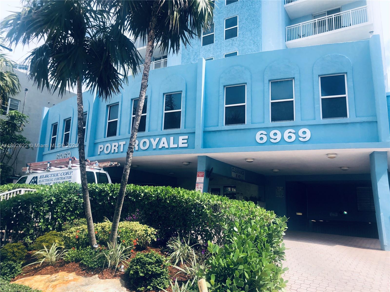 PORT ROYALE CONDO - Residential Lease