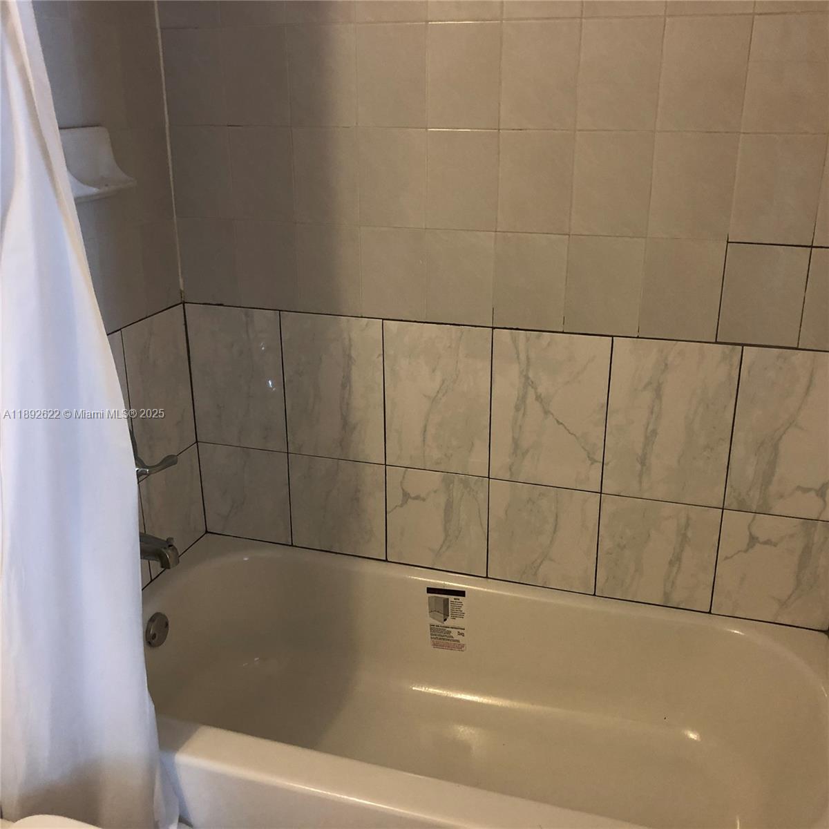 PORT ROYALE CONDO - Residential Lease