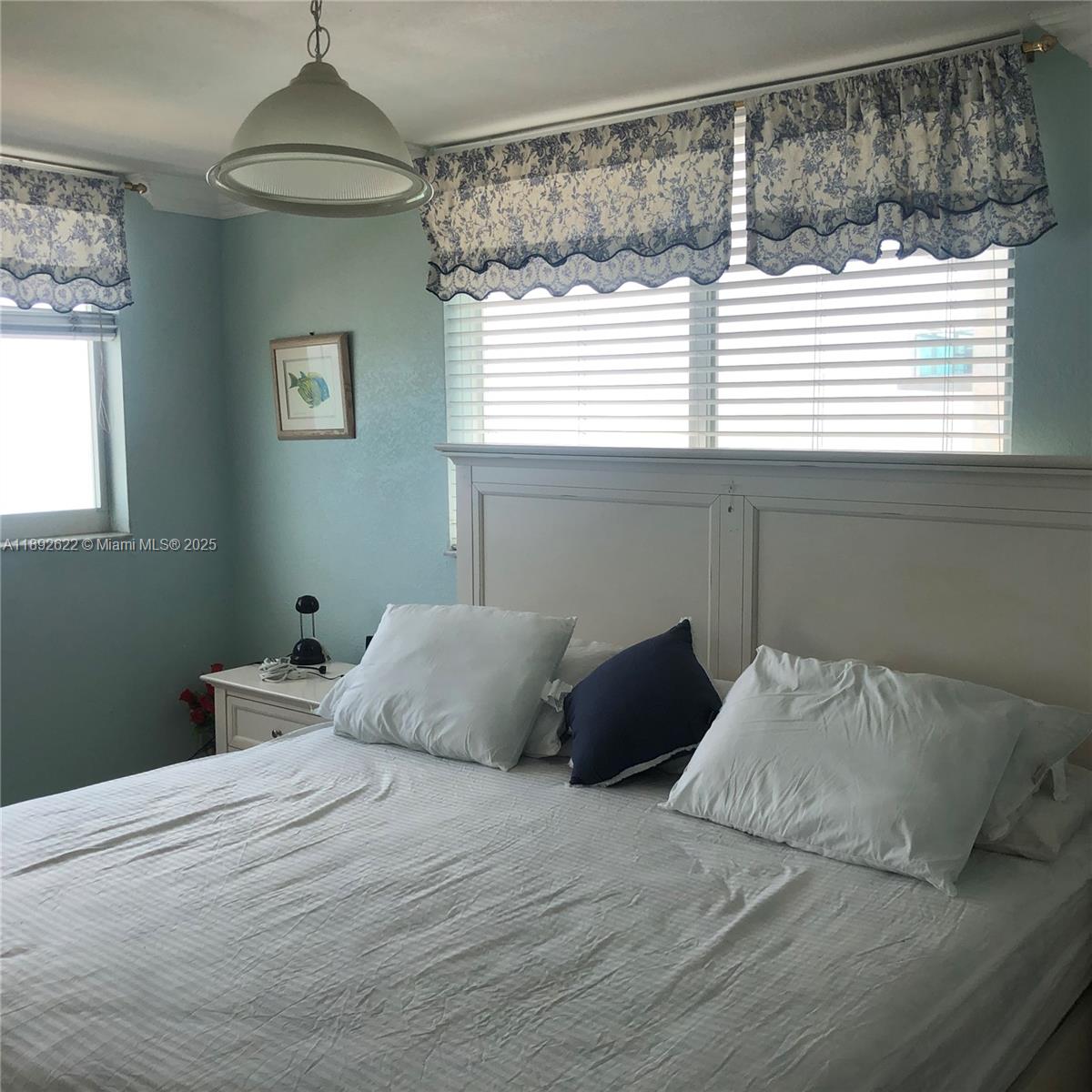 PORT ROYALE CONDO - Residential Lease