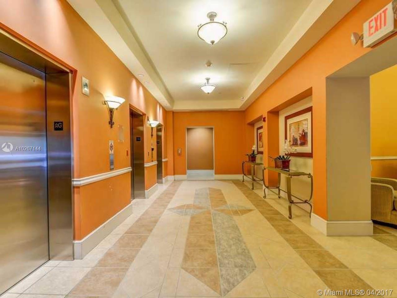 DOUGLAS GRAND CONDO - Residential Lease