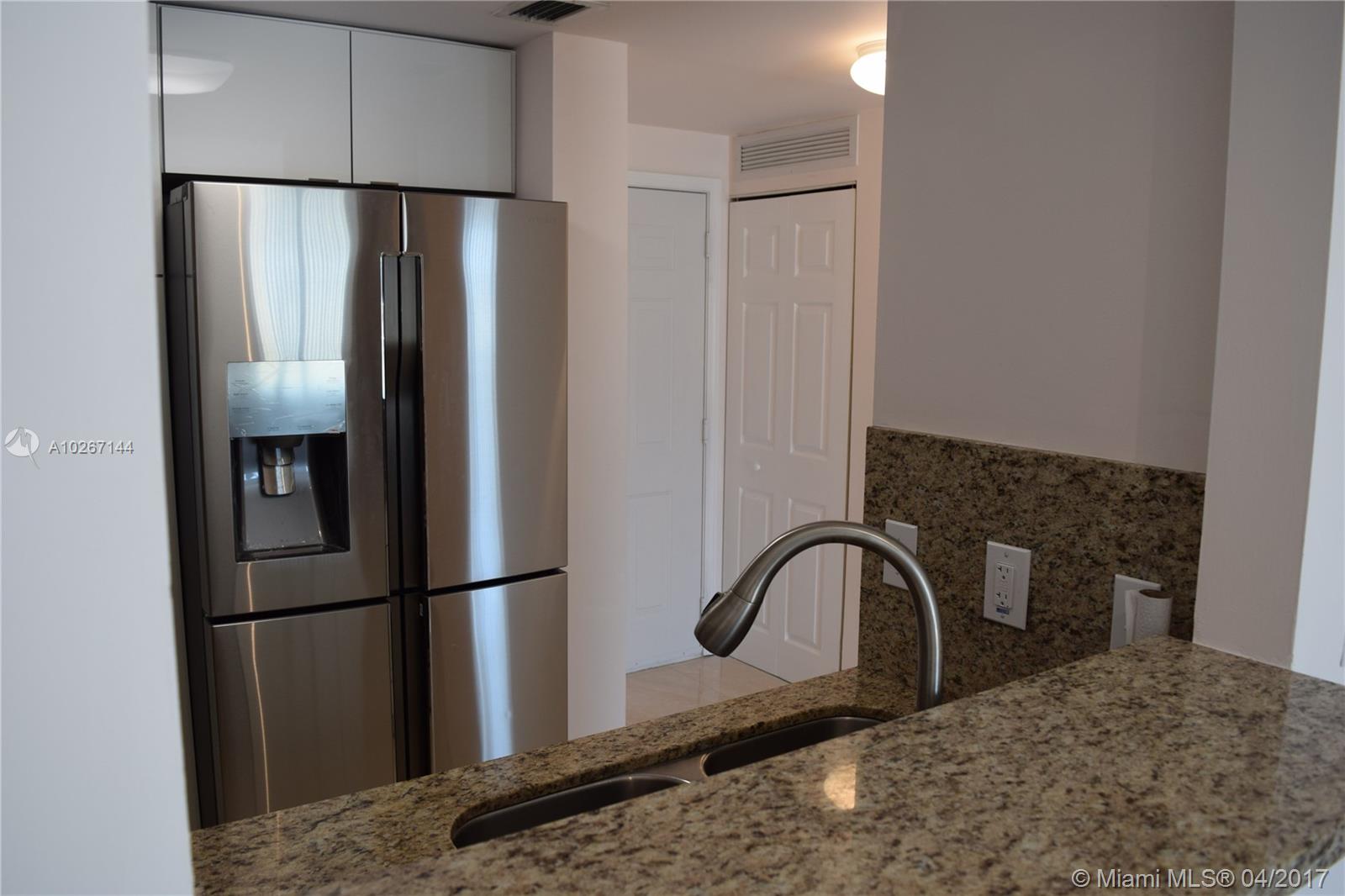 DOUGLAS GRAND CONDO - Residential Lease