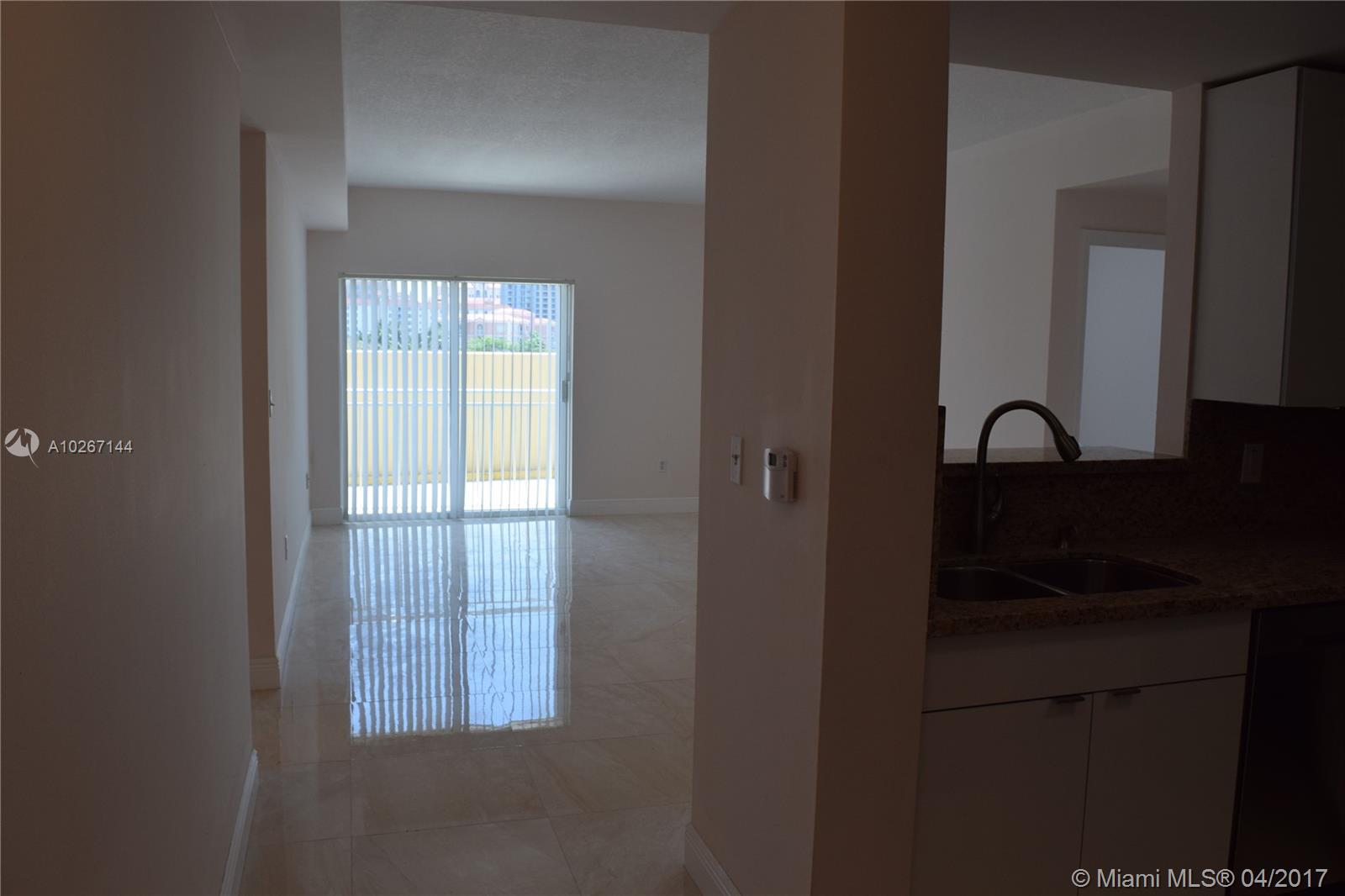 DOUGLAS GRAND CONDO - Residential Lease