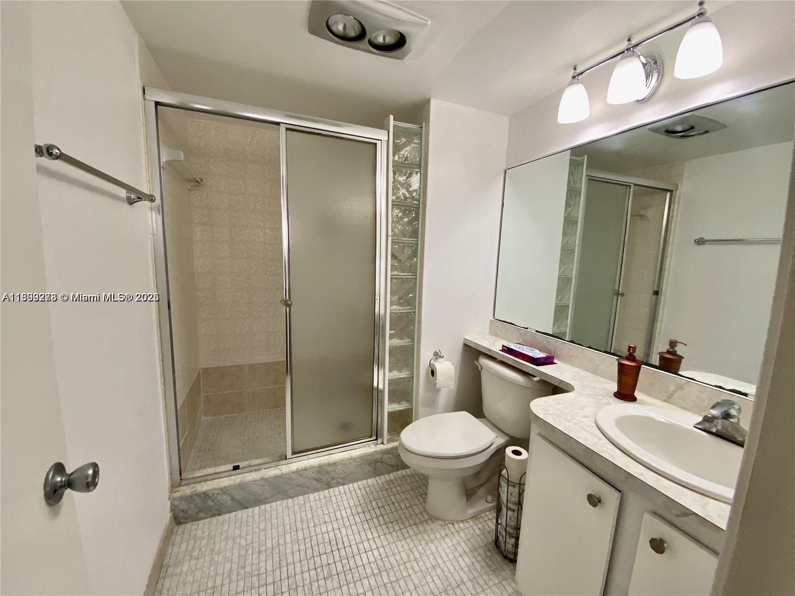 HOLLYBROOK GOLF&TENNIS - Residential Lease