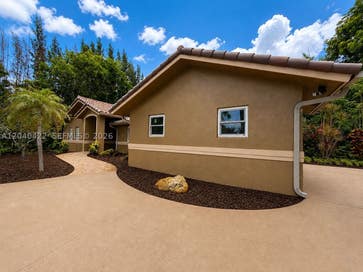 15720 SW 56th St Southwest Ranches FL 33331