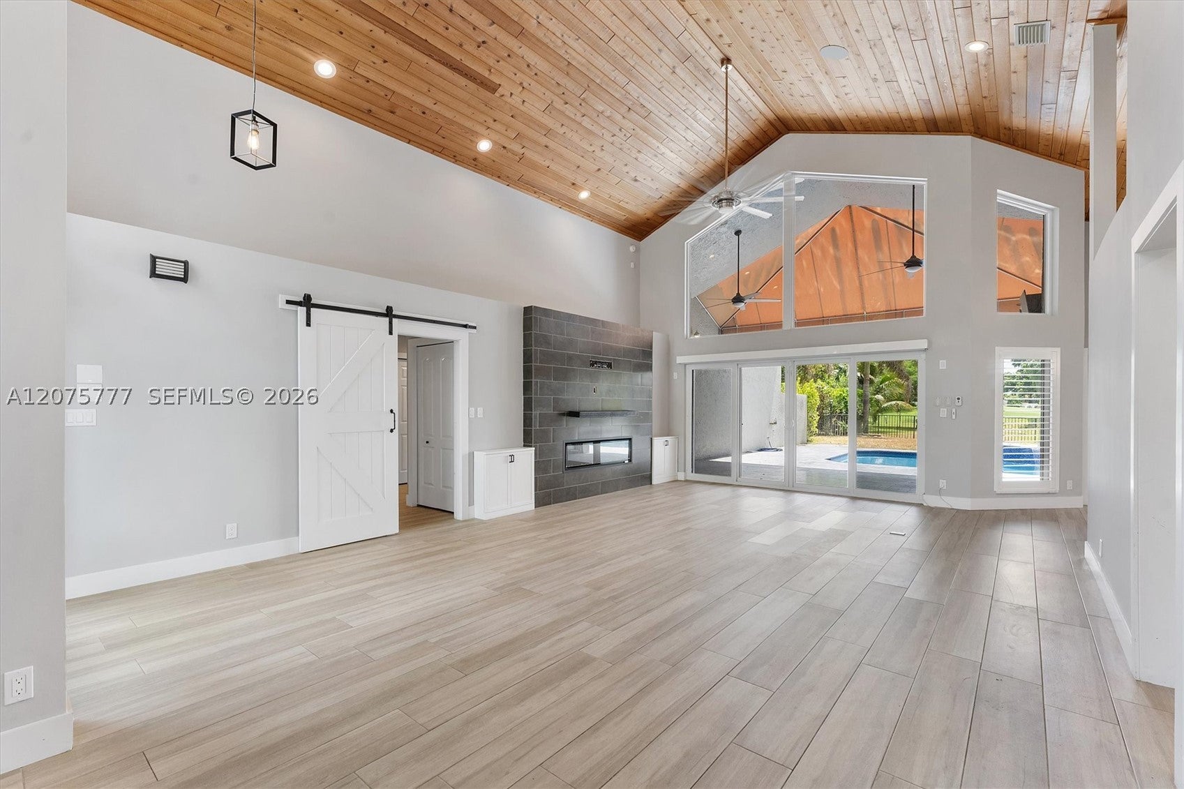 3301 NW 112th Ave
