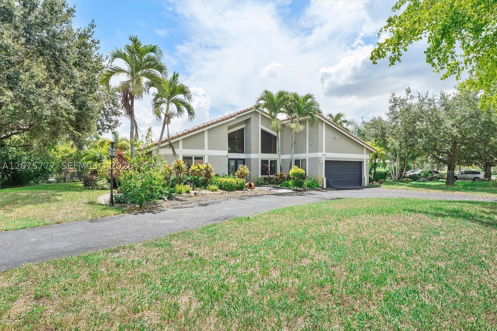 3301 NW 112th Ave