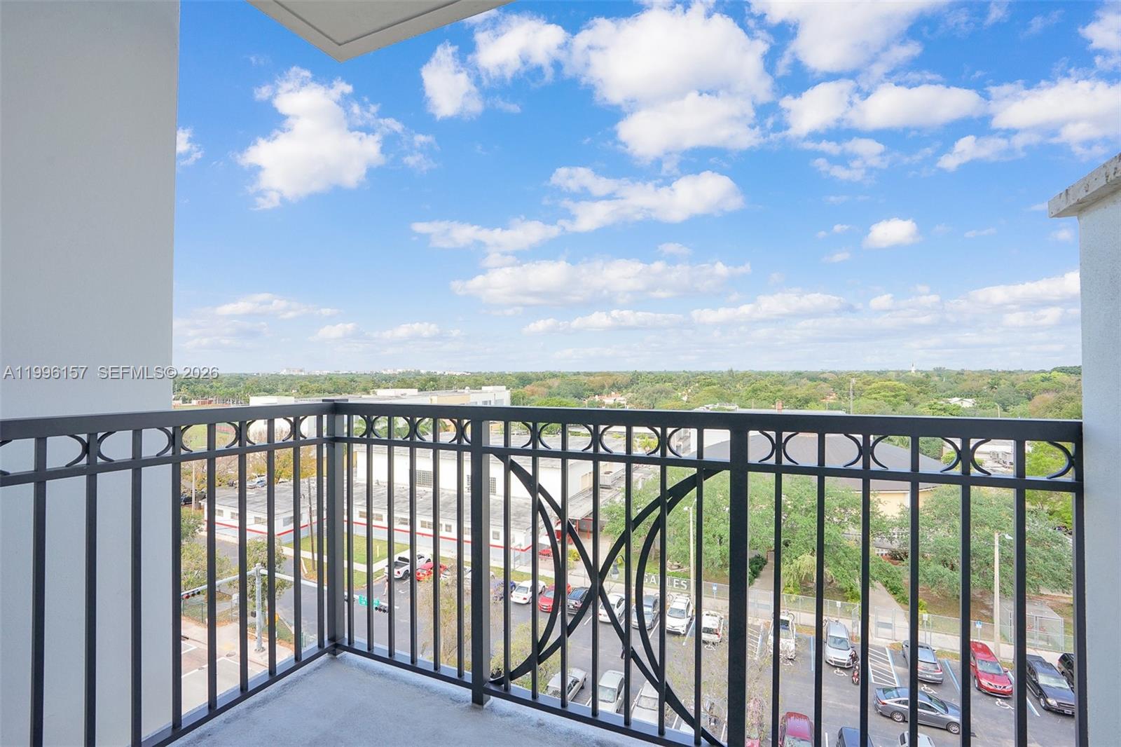 MERRICK MANOR - Residential Lease