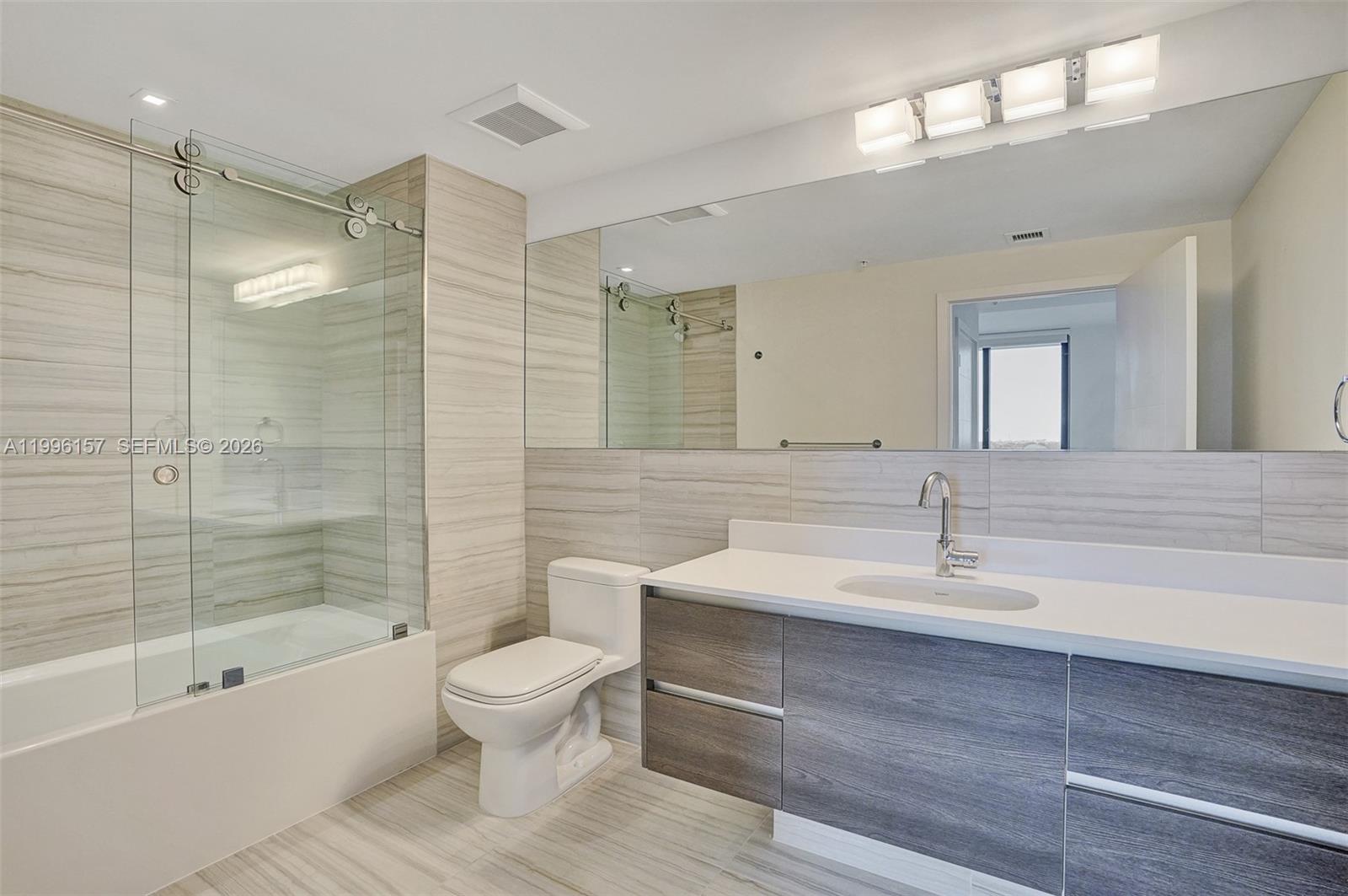 MERRICK MANOR - Residential Lease