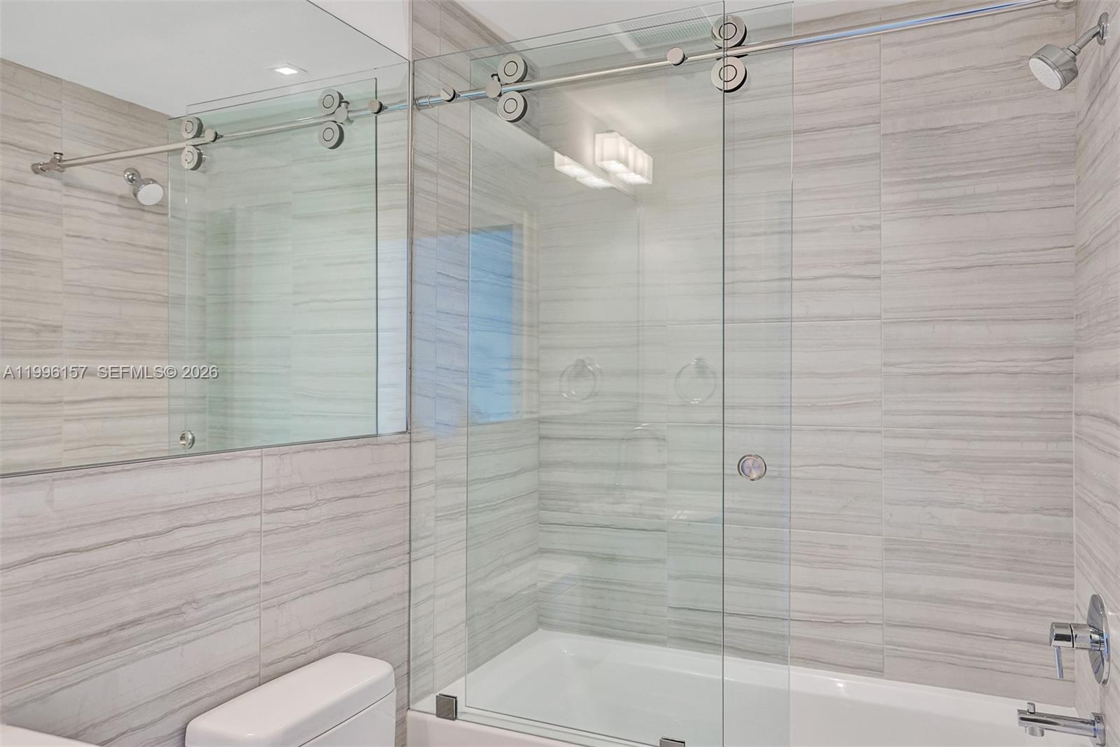 MERRICK MANOR - Residential Lease