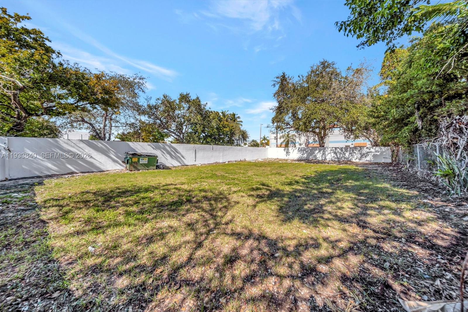 LAWRENCE ESTATES LAND COS - Land