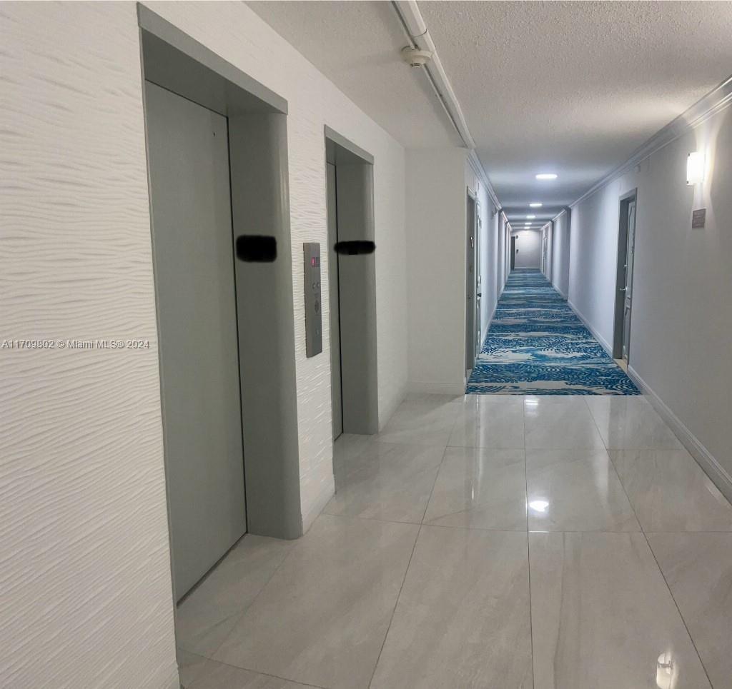 PLAZA TOWERS SOUTH CONDO - Residential