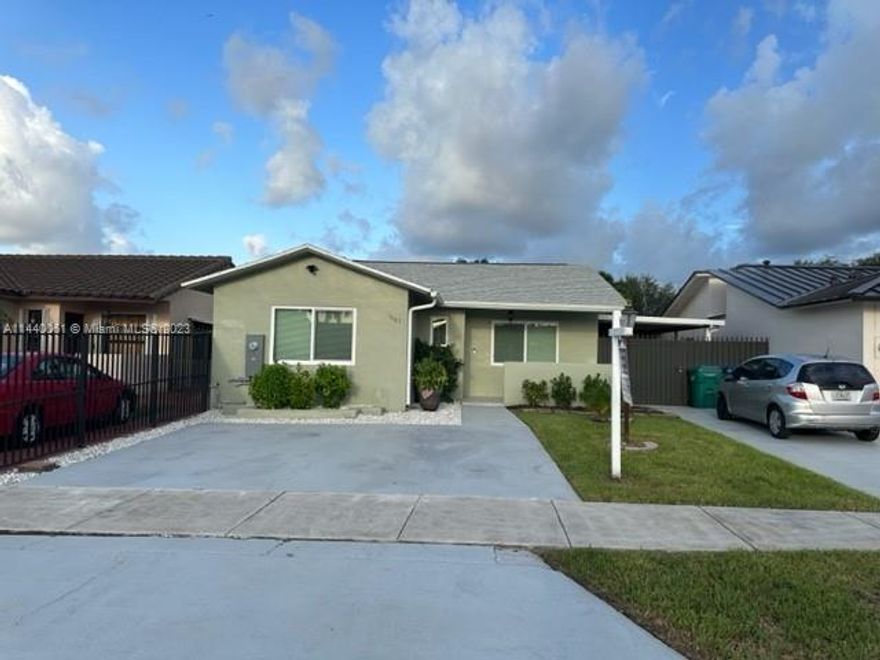 Great updated single family home in south after area close to major highways, shopping, restaurants and more.  Features new roof, impact windows through tile floors open kitchen washer and dryer and more.  Owner only renting the front part of the the house no back yard access but potential tenant will have access to side yard.  Call today for private showing.