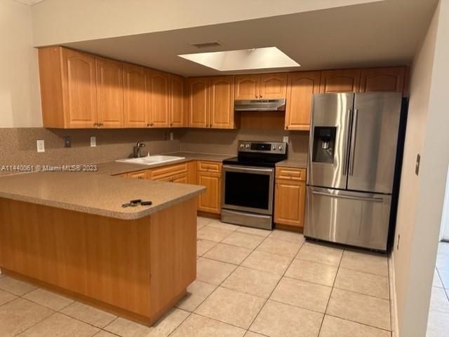 ALBA GARDENS SEC 2 - Residential Lease