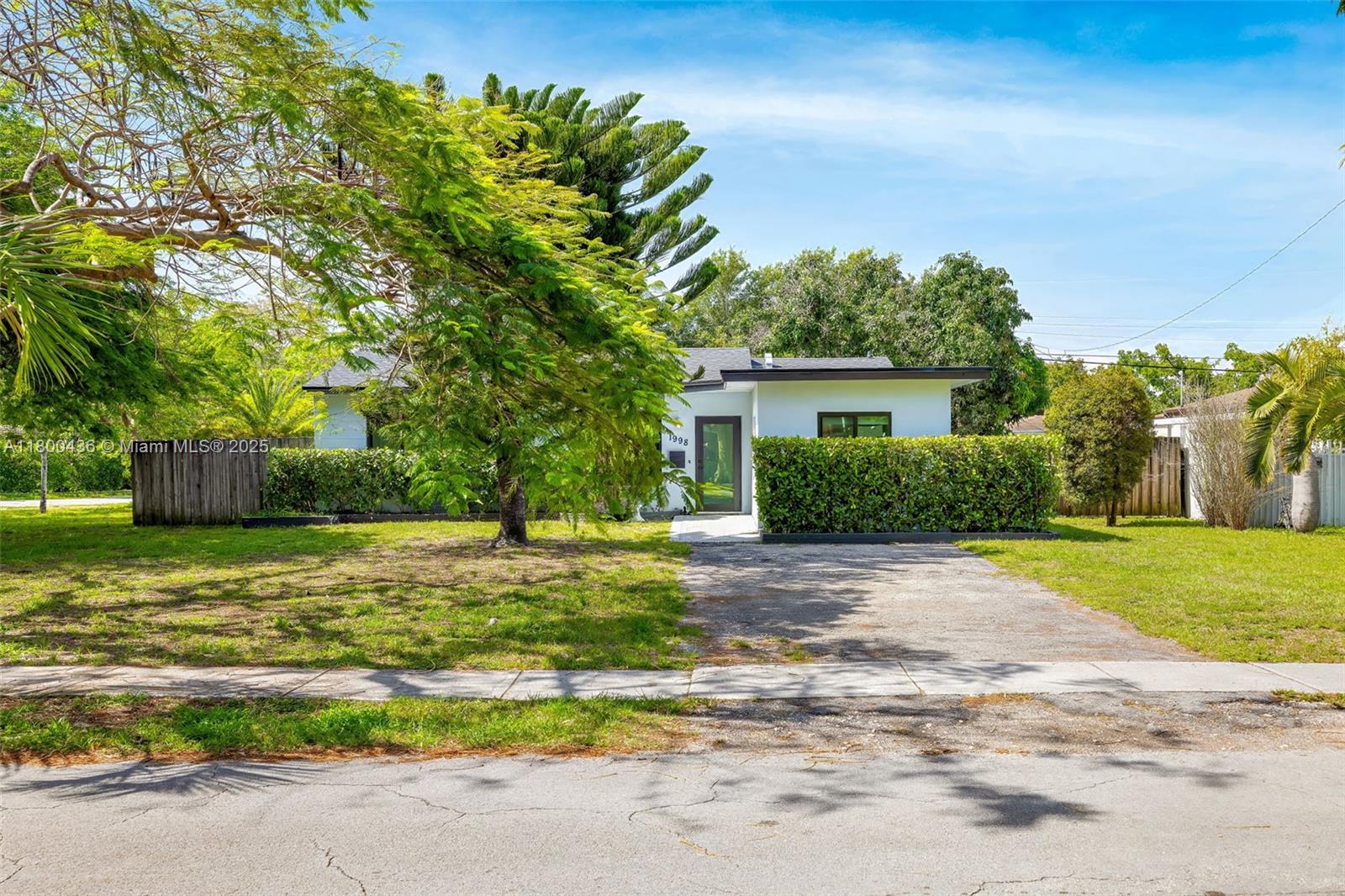 Rental Property at 1998 Ne 180th St, North Miami Beach, Miami-Dade County, Florida - Bedrooms: 3 
Bathrooms: 2  - $3,900 MO.