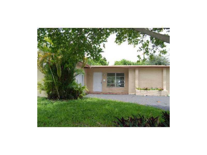 SUNRISE GOLF VILLAGE SECO - Residential Lease