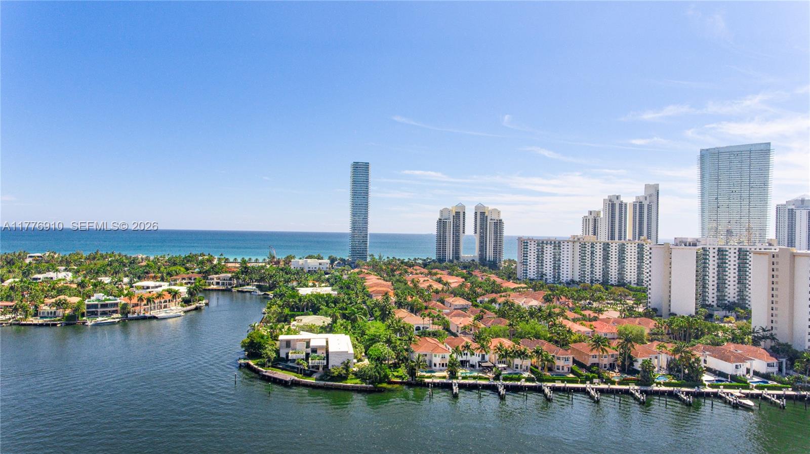 TURNBERRY ISLE SOUTH COND - Residential