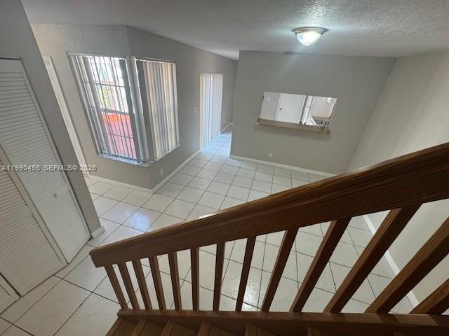 EMBASSY LAKES - Residential