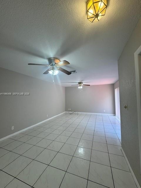 EMBASSY LAKES - Residential