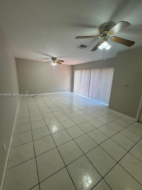 EMBASSY LAKES - Residential