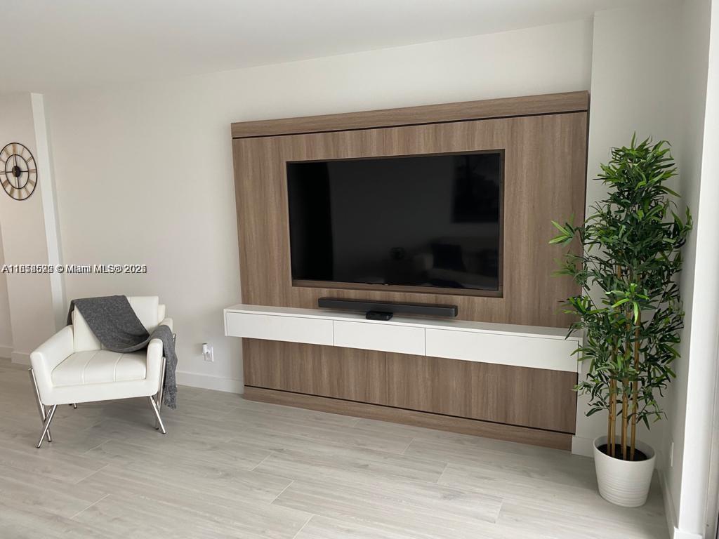 3800 S Ocean Dr 1103