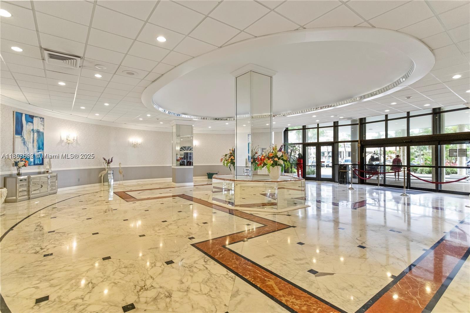 HALLMARK OF HOLLYWOOD CON - Residential Lease