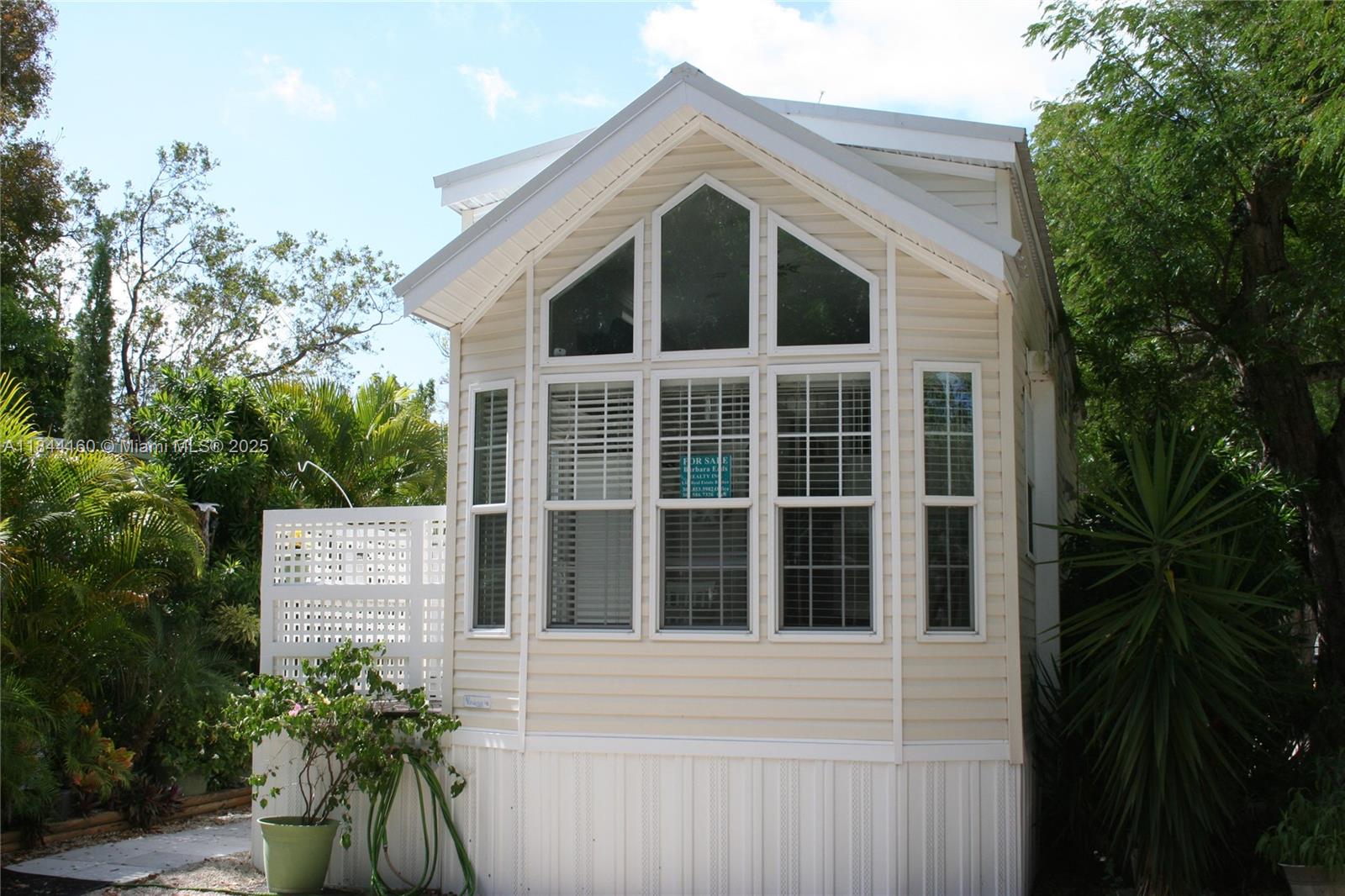 Key Largo Kampground - Residential