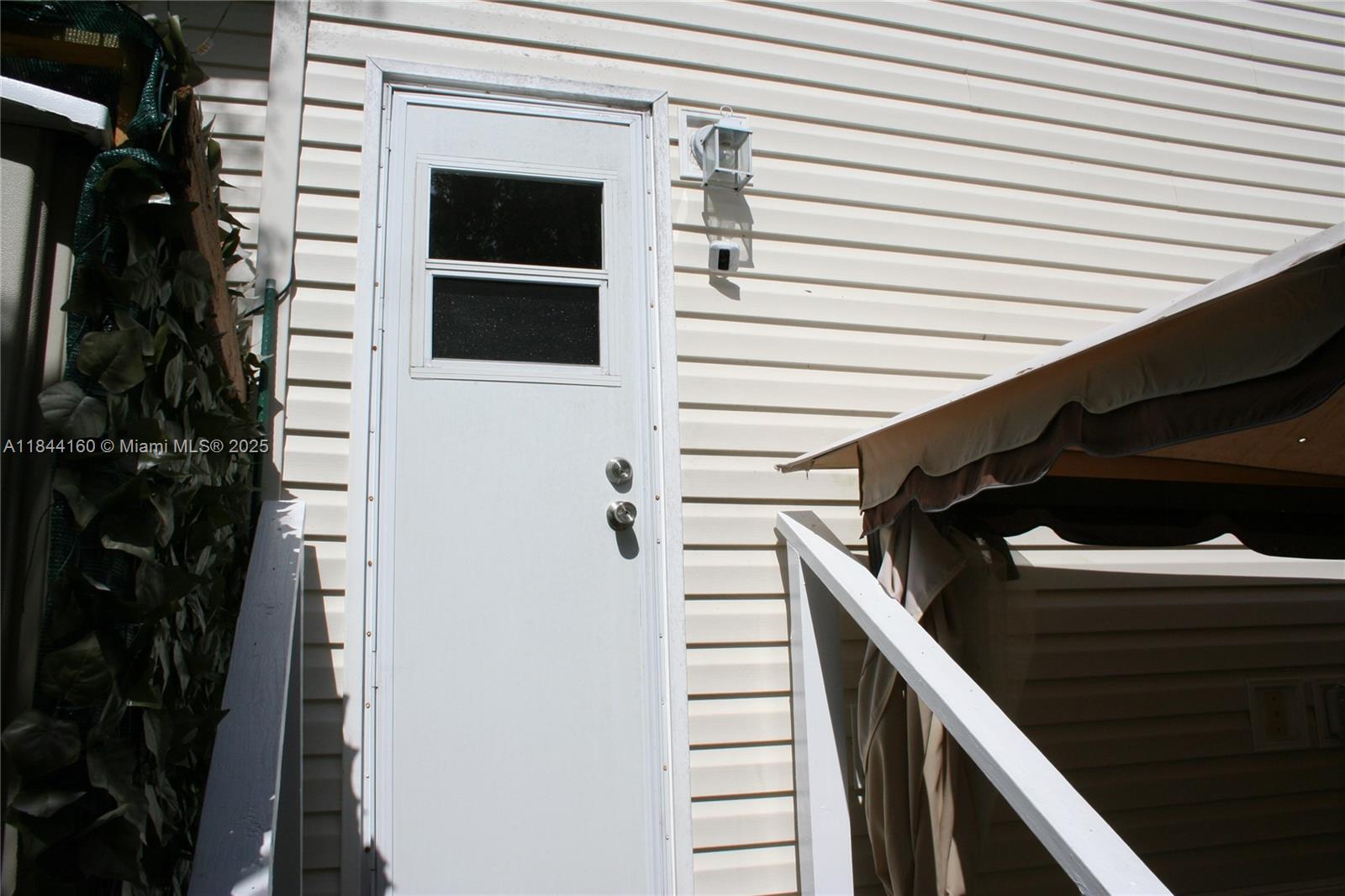 Key Largo Kampground - Residential