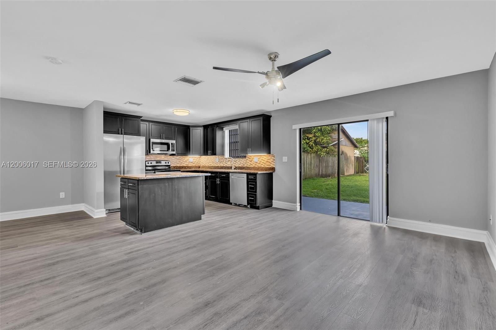 SINGLE FAMILY - Residential