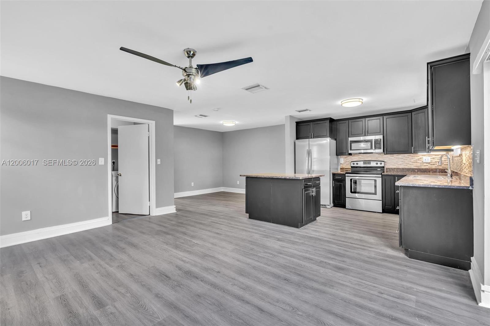 SINGLE FAMILY - Residential