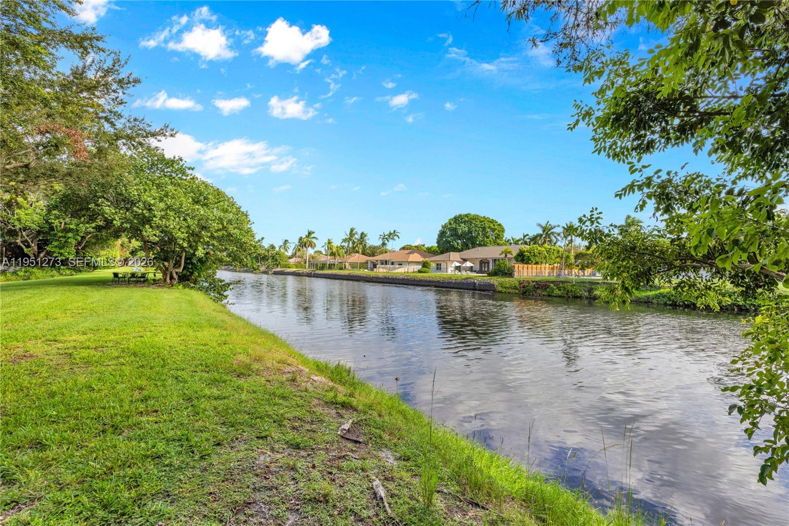 KINGS CREEK - Residential