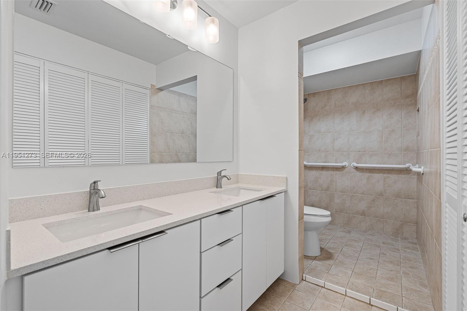 KINGS CREEK - Residential