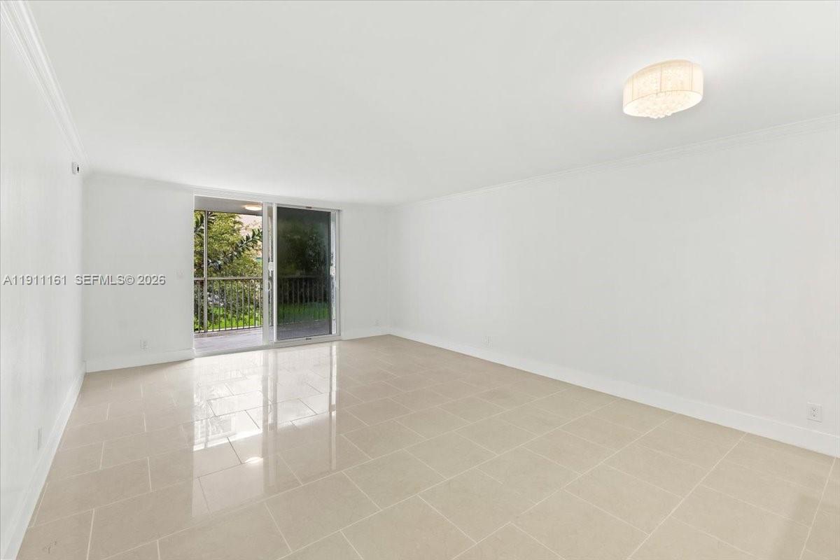 MEADOWBROOK TOWERS CONDO - Residential