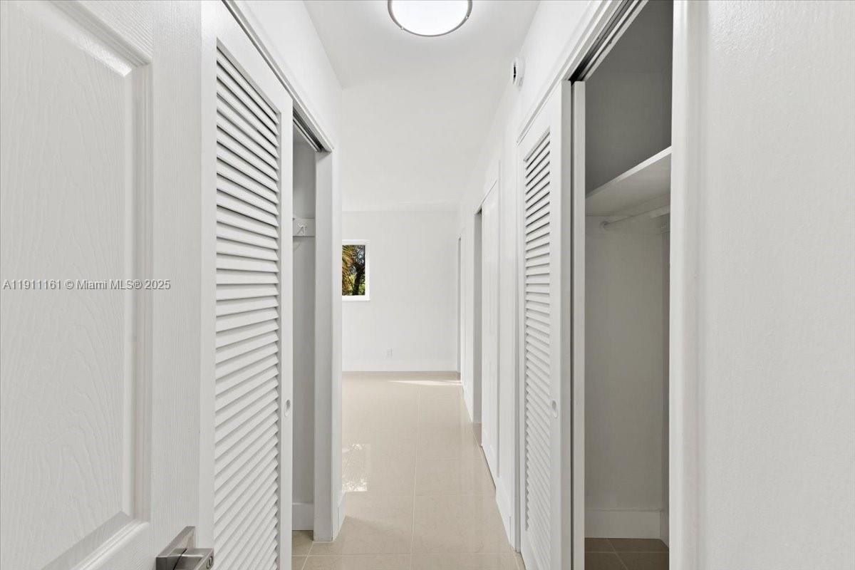 MEADOWBROOK TOWERS CONDO - Residential