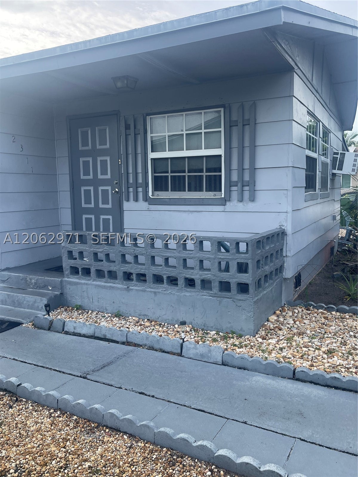 2311 NW 27th Ter, Fort Lauderdale FL 33311