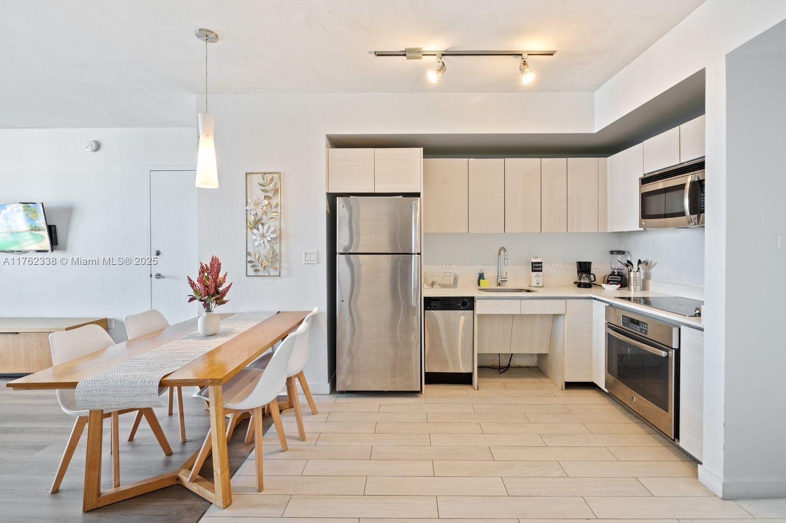 BEACHWALK CONDOMINIUM - Residential