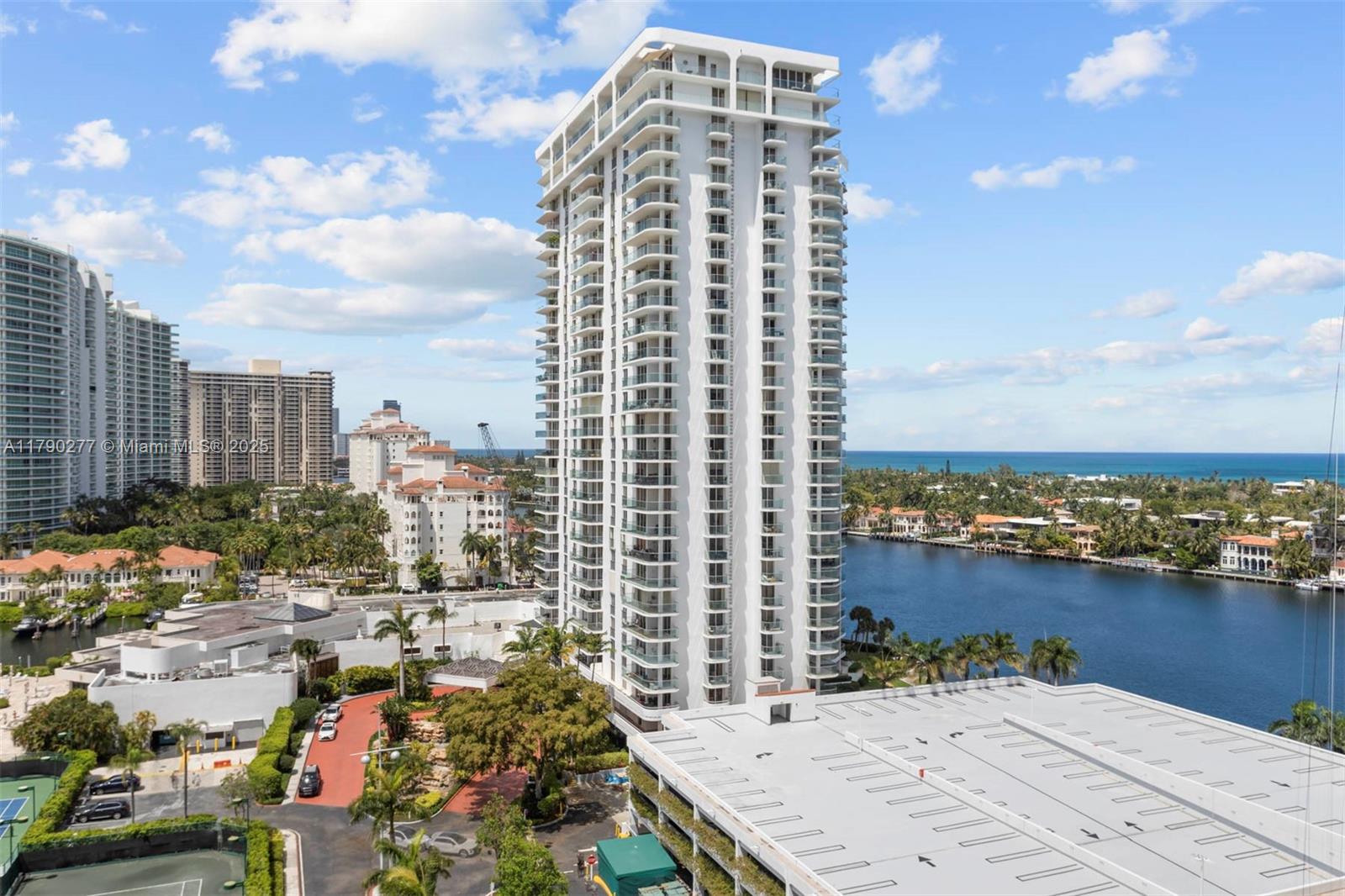 TURNBERRY ISLE SOUTH COND - Residential Lease