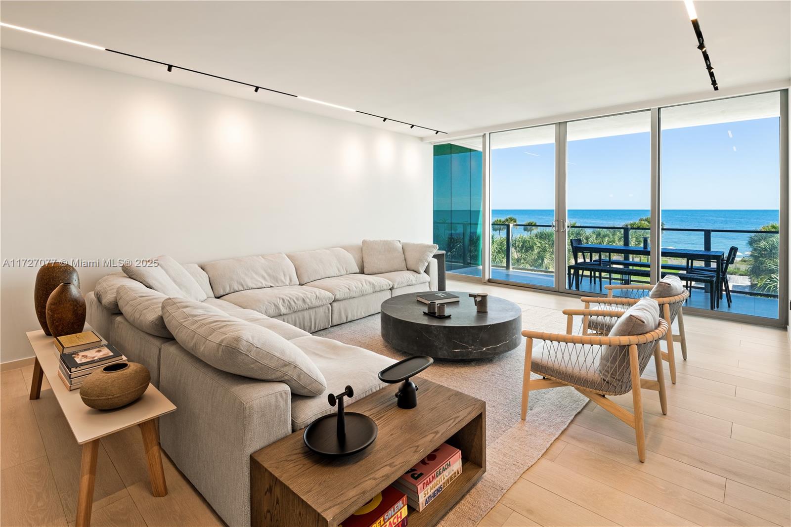 OCEANA KEY BISCAYNE CONDO - Residential