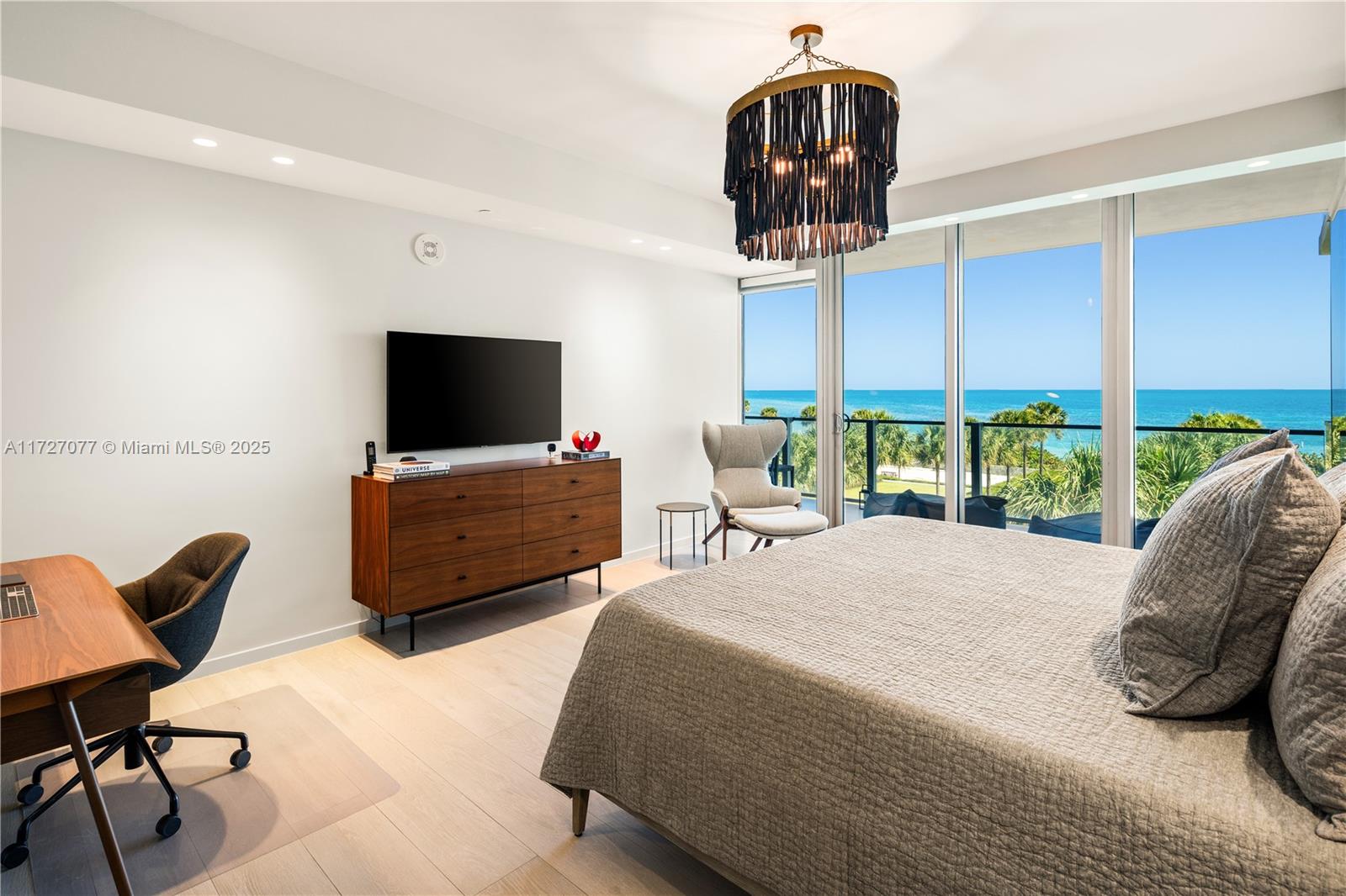 OCEANA KEY BISCAYNE CONDO - Residential