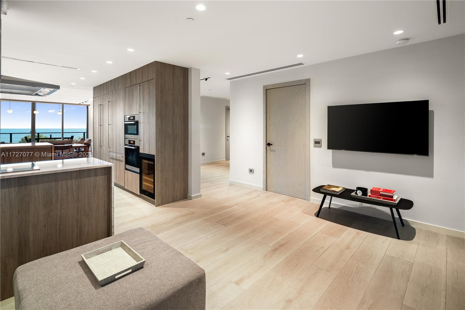 OCEANA KEY BISCAYNE CONDO - Residential