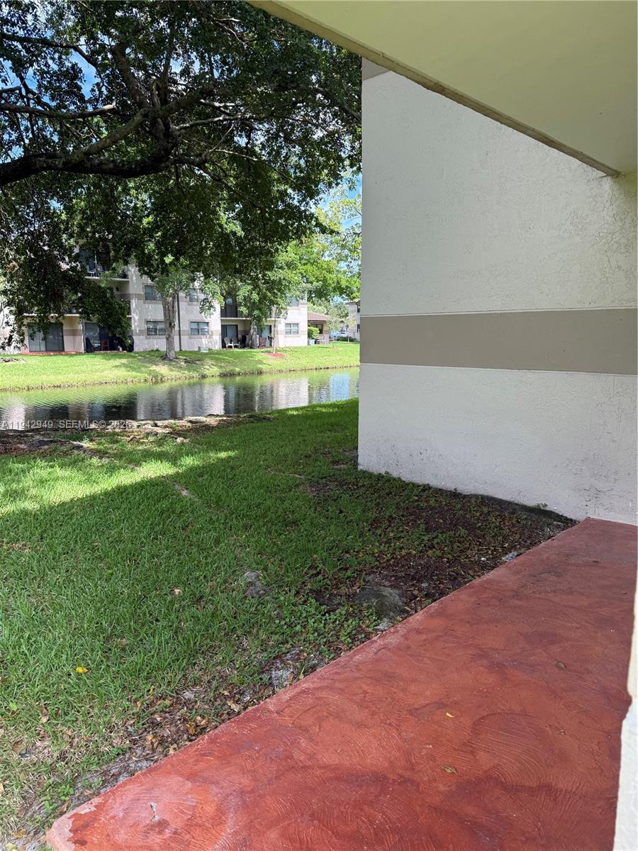 VILLAS DE VENEZIA CONDO - Residential Lease