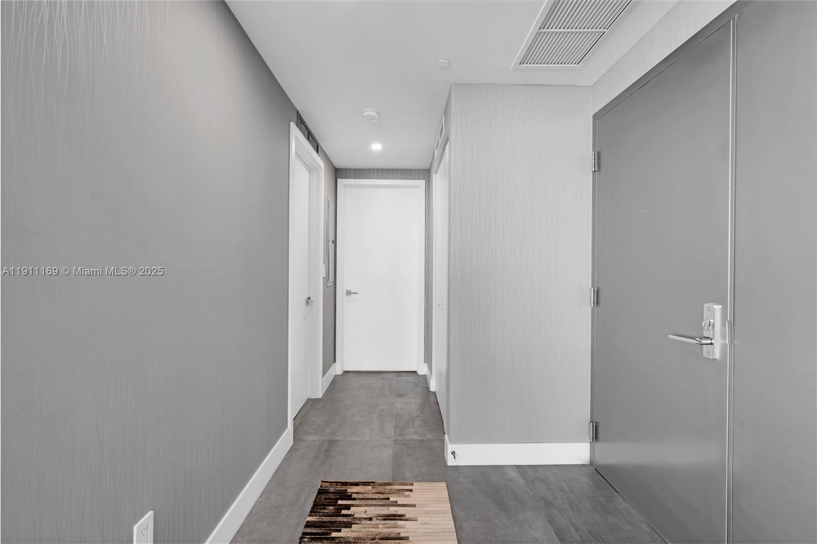 ARIA ON THE BAY CONDO - Residential