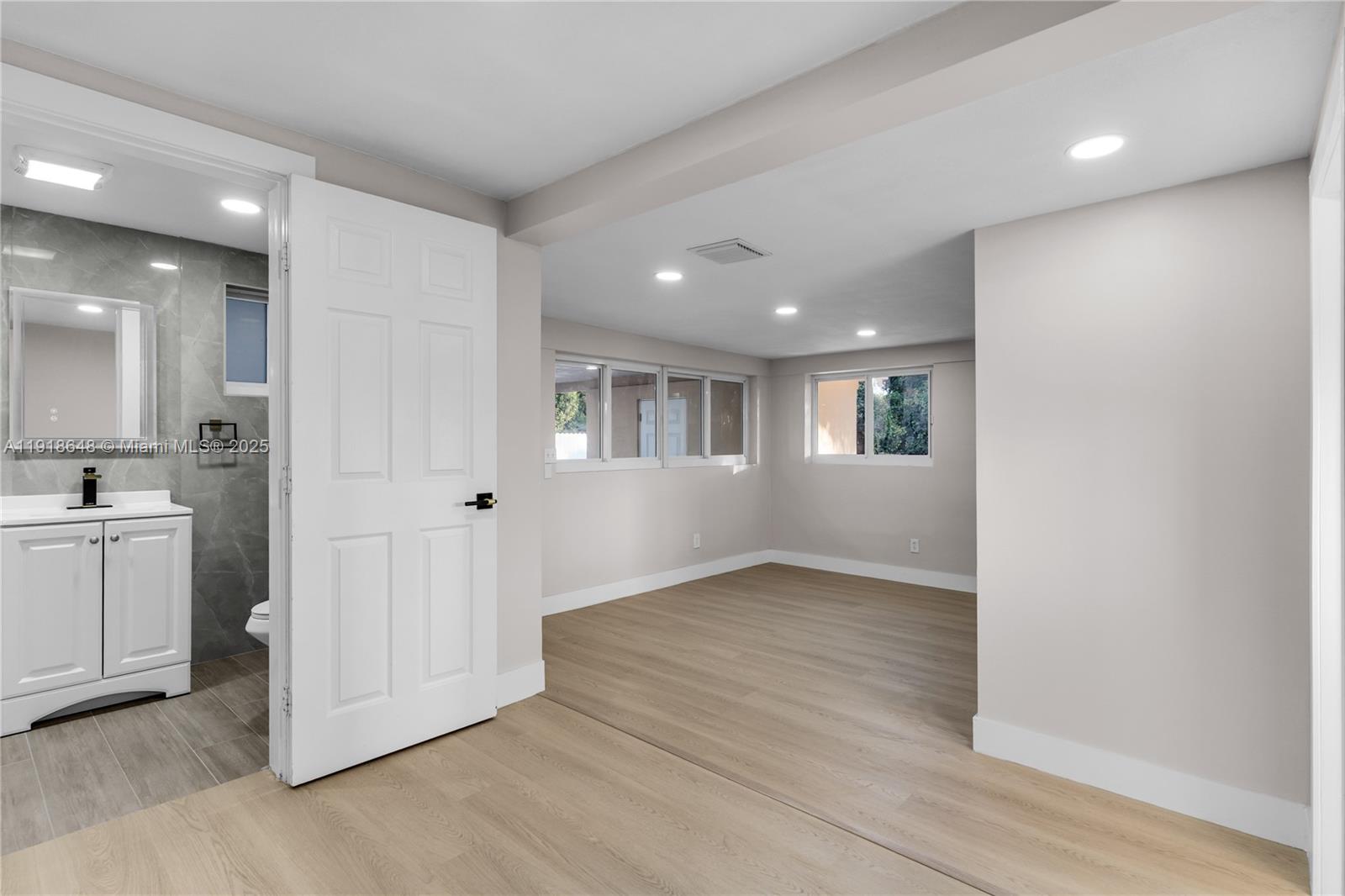 TOWN OF FLORIDA CITY - Residential