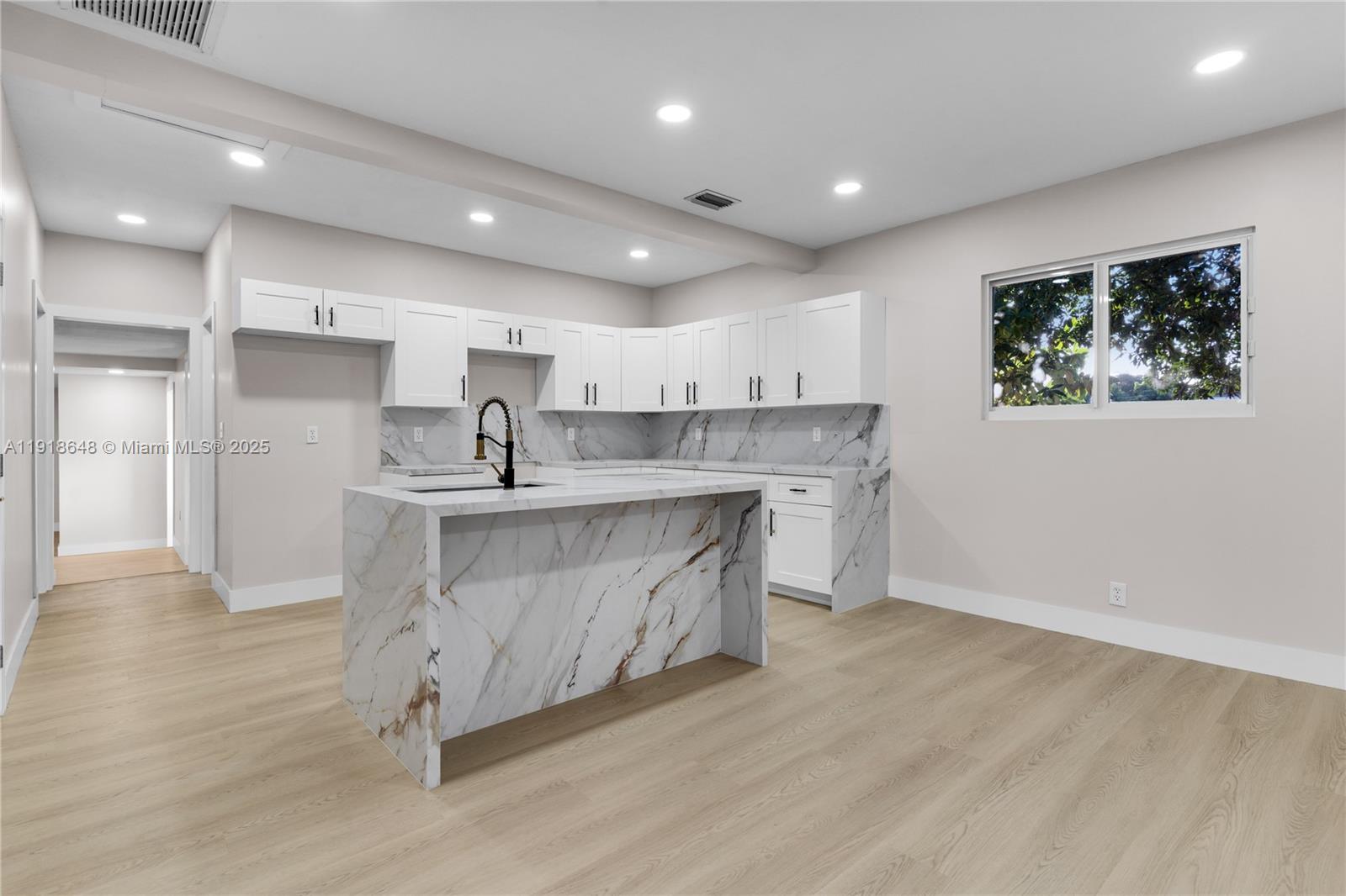 TOWN OF FLORIDA CITY - Residential