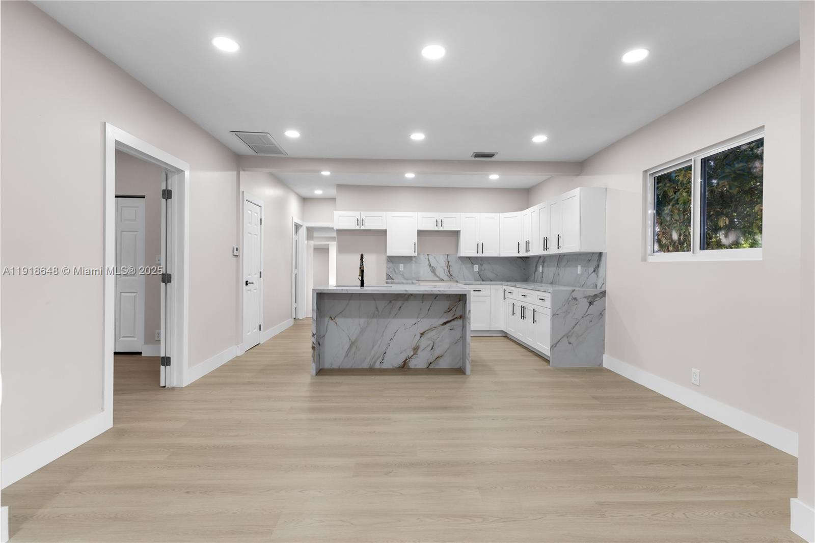 TOWN OF FLORIDA CITY - Residential